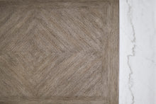 Load image into Gallery viewer, Loyaska Lift Top Coffee Table