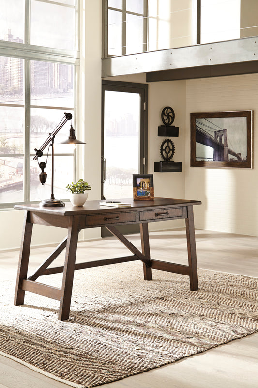 Baldridge Home Office Large Leg Desk - Ashley Furniture