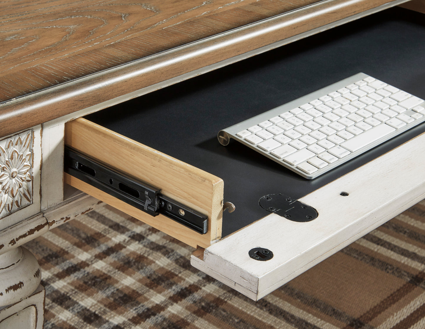 Realyn Home Office Desk - Ashley Furniture