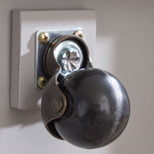 Load image into Gallery viewer, Loyaska Lift Top Coffee Table
