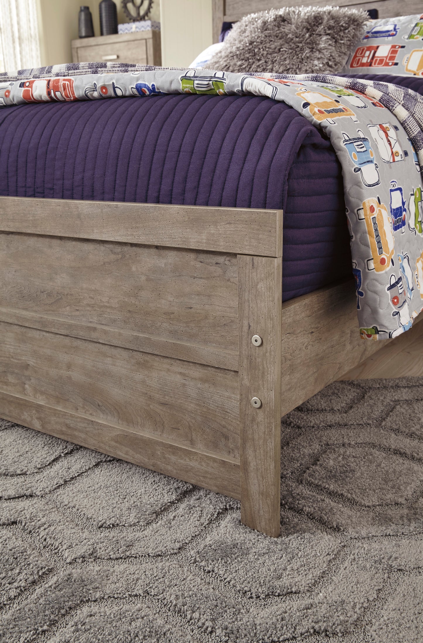 Culverbach - Full Size Bed - B070 - Signature Design by Ashley Furniture