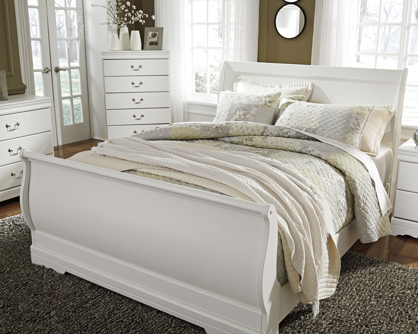 Anarasia - Queen Sleigh Bed - B129 - Signature Design by Ashley Furniture